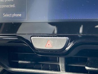 TOYOTA YARIS 1.5 Hybrid Design 5Dr Cvt