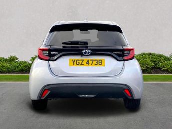 TOYOTA YARIS 1.5 Hybrid Design 5Dr Cvt