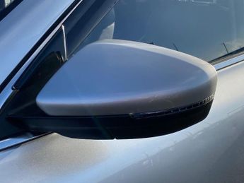 MG MOTOR UK HS 1.5 T-Gdi Excite Suv 5Dr Petrol Dct Euro 6 (S/S) (162 Ps)