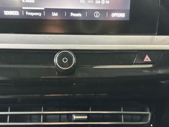 VAUXHALL MOKKA 100Kw Design 50Kwh 5Dr Auto