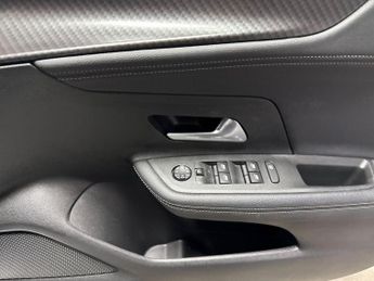 VAUXHALL MOKKA 50Kwh Gs Line Suv 5Dr Electric Auto (136 Ps)