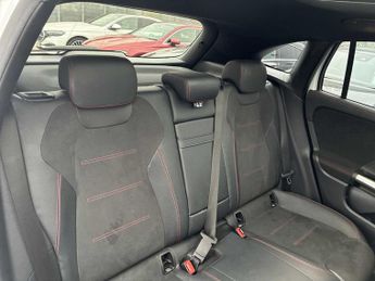 MERCEDES-BENZ EQA Eqa 300 4M 168Kw Amg Line Premium 66.5Kwh 5Dr Auto