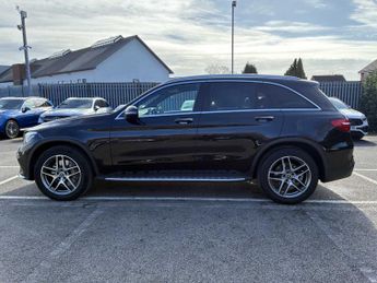 Mercedes-Benz GLC Glc 250D 4Matic Amg Line Premium 5Dr 9G-Tronic