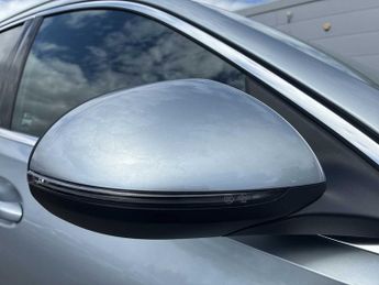 MERCEDES-BENZ C CLASS C200 Amg Line 5Dr 9G-Tronic