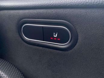 Mercedes-Benz A CLASS A180 Amg Line Executive 5Dr Auto