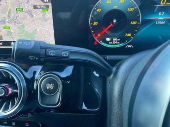 Mercedes-Benz EQA Eqa 250 140Kw Amg Line 66.5Kwh 5Dr Auto