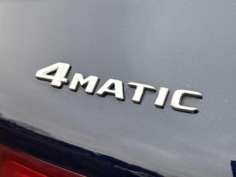 Mercedes-Benz GLC Glc 250D 4Matic Amg Line 5Dr 9G-Tronic