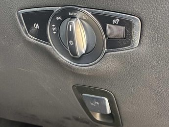 MERCEDES-BENZ EQC Eqc 400 300Kw Amg Line Edition 80Kwh 5Dr Auto