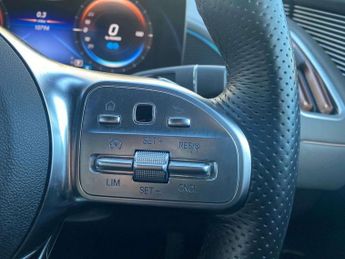 MERCEDES-BENZ EQC Eqc 400 300Kw Amg Line Edition 80Kwh 5Dr Auto