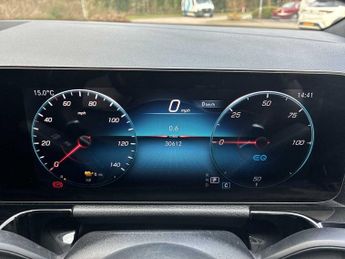 Mercedes-Benz EQA Eqa 250 140Kw Amg Line 66.5Kwh 5Dr Auto