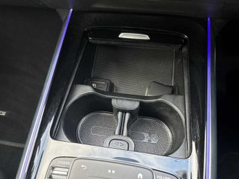 Mercedes-Benz EQA Eqa 250 140Kw Amg Line 66.5Kwh 5Dr Auto