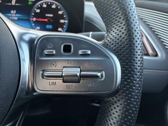 MERCEDES-BENZ EQC Eqc 400 300Kw Amg Line Edition 80Kwh 5Dr Auto