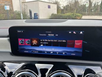 MERCEDES-BENZ CLA Cla 250E Amg Line Premium 5Dr Tip Auto