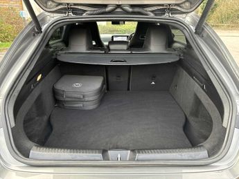 MERCEDES-BENZ CLA Cla 250E Amg Line Premium 5Dr Tip Auto