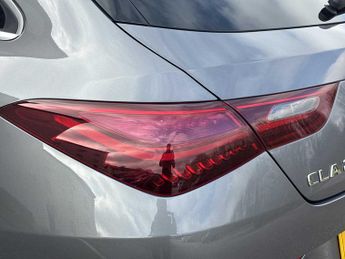 MERCEDES-BENZ CLA Cla 250E Amg Line Premium 5Dr Tip Auto