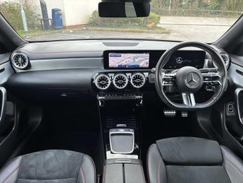 MERCEDES-BENZ CLA Cla 250E Amg Line Premium 5Dr Tip Auto