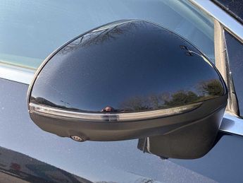 MERCEDES-BENZ CLE Cle 300 4Matic Amg Line Premium + 2Dr 9G-Tronic