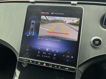 MERCEDES-BENZ EQE 350+ 215Kw Amg Line Edition 96Kwh 5Dr Auto