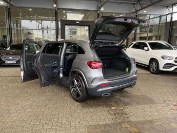 Mercedes-Benz GLA Gla 200 Amg Line Executive 5Dr Auto