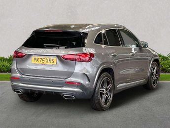 MERCEDES-BENZ GLA Gla 200 Amg Line Executive 5Dr Auto