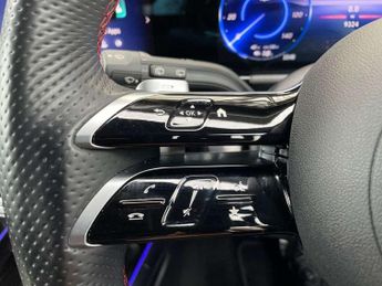 MERCEDES-BENZ EQA Eqa 250+ 140Kw Amg Line Premium 70.5Kwh 5Dr Auto