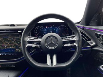 MERCEDES-BENZ E CLASS E220D Amg Line Premium 4Dr 9G-Tronic