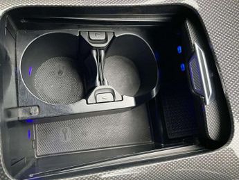 MERCEDES-BENZ C CLASS C200 Amg Line 5Dr 9G-Tronic