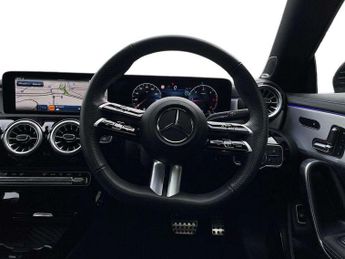 MERCEDES-BENZ CLA Cla 220D Amg Line Premium Plus 4Dr Tip Auto