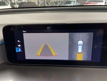 Mercedes-Benz EQC Eqc 400 300Kw Amg Line Edition 80Kwh 5Dr Auto