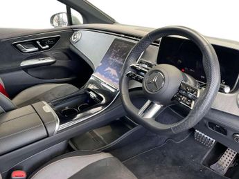 MERCEDES-BENZ EQE Eqe 300 180Kw Amg Line Premium 89Kwh 4Dr Auto