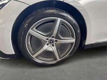 MERCEDES-BENZ EQE Eqe 300 180Kw Amg Line Premium 89Kwh 4Dr Auto