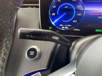 MERCEDES-BENZ EQE Eqe 350+ 215Kw Amg Line Edition 96Kwh 4Dr Auto