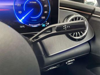 MERCEDES-BENZ EQE Eqe 350+ 215Kw Amg Line Edition 96Kwh 4Dr Auto