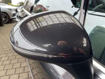 MERCEDES-BENZ EQE Eqe 350+ 215Kw Amg Line Edition 96Kwh 4Dr Auto