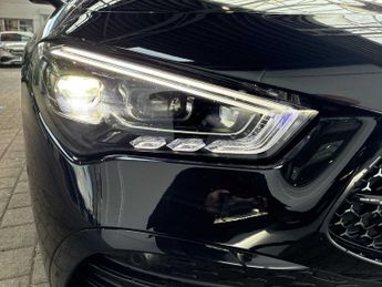 MERCEDES-BENZ CLA Cla 220D Amg Line Premium Plus 5Dr Tip Auto