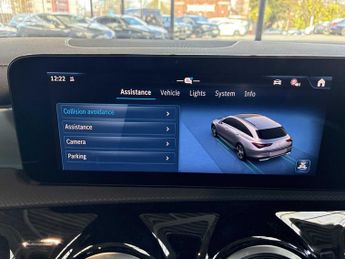 MERCEDES-BENZ CLA Cla 220D Amg Line Premium Plus 5Dr Tip Auto