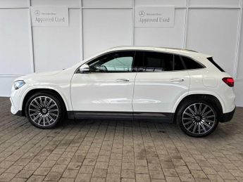 MERCEDES-BENZ GLA Gla 220D 4Matic Amg Line Premium Plus 5Dr Auto