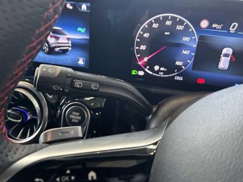 MERCEDES-BENZ GLA Gla 220D 4Matic Amg Line Premium Plus 5Dr Auto