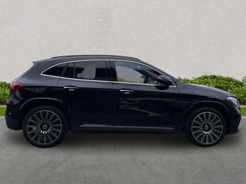 MERCEDES-BENZ GLA Gla 220D 4Matic Amg Line Premium Plus 5Dr Auto
