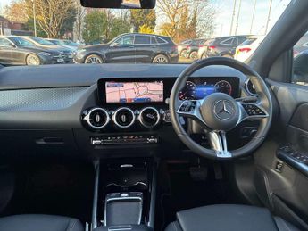 MERCEDES-BENZ GLA Gla 200D Sport Executive 5Dr Auto
