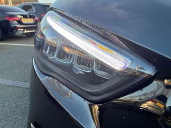 MERCEDES-BENZ GLA Gla 200D Sport Executive 5Dr Auto