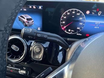 MERCEDES-BENZ GLA Gla 200D Sport Executive 5Dr Auto