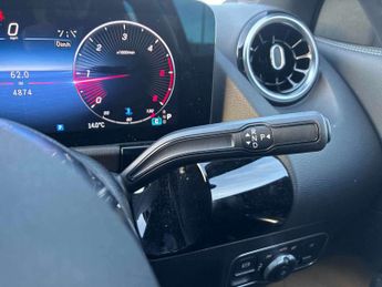 Mercedes-Benz GLA Gla 200D Sport Executive 5Dr Auto