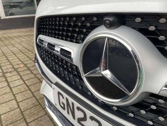 MERCEDES-BENZ GLA Gla 200D Amg Line Premium 5Dr Auto