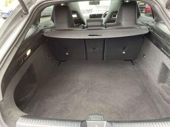 MERCEDES-BENZ CLA Cla 220D Amg Line Premium Plus 5Dr Tip Auto