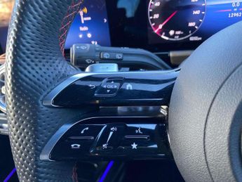 MERCEDES-BENZ GLA Gla 220D 4Matic Amg Line Executive 5Dr Auto