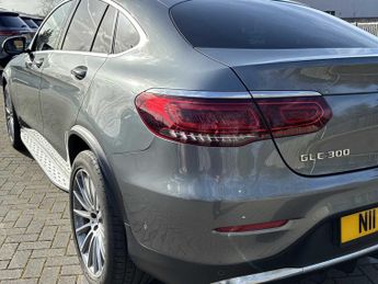 MERCEDES-BENZ GLC COUPE Glc 300 4Matic Amg Line Prem [Pan] 5Dr 9G-Tronic