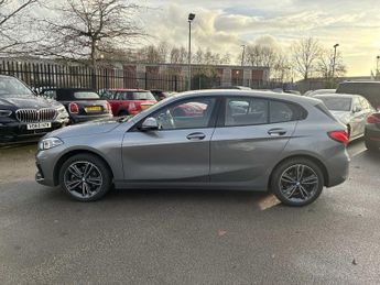 BMW 1 SERIES 118I [136] Sport 5Dr Step Auto [Live Cockpit Pro]