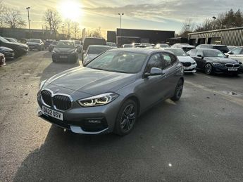 BMW 1 SERIES 118I [136] Sport 5Dr Step Auto [Live Cockpit Pro]