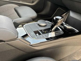 BMW 1 SERIES 118I [136] Sport 5Dr Step Auto [Live Cockpit Pro]